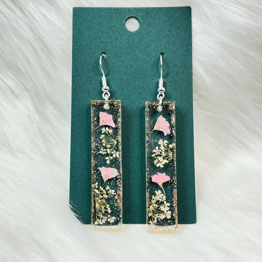 Vintage Inspired Dried Flowers and Gold Sparkle Dangle Resin Earrings